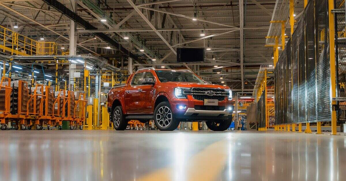 Producción de vehículos en la planta de Ford en Argentina