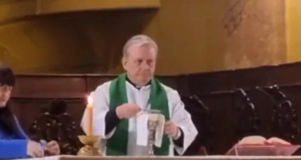 Catedral de Córdoba donde se realizó la misa con Alejandro Nicola