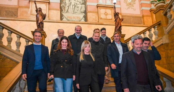 Intendentes peronistas en reunión
