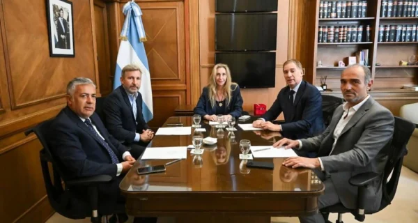 Reunión en Casa Rosada sobre elecciones 2027