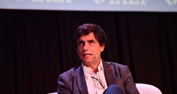 Informe de la Fundación Pensar sobre la economía y el deterioro social en Argentina