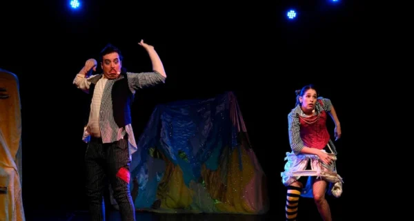 Escena de la obra infantil Me acuerdo, me acuerdo