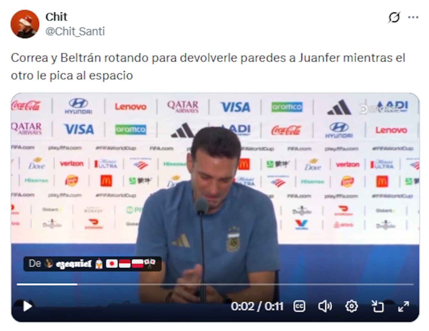 Captura de pantalla de un video donde un jugador habla en una conferencia de prensa