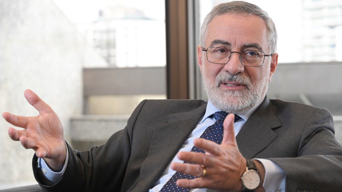 Julio Bitelli, embajador brasileño, durante una entrevista en Buenos Aires
