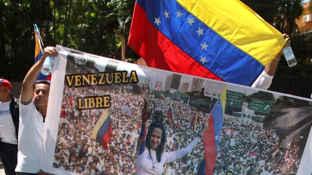 Marcha opositora en Caracas pidiendo elecciones en Venezuela