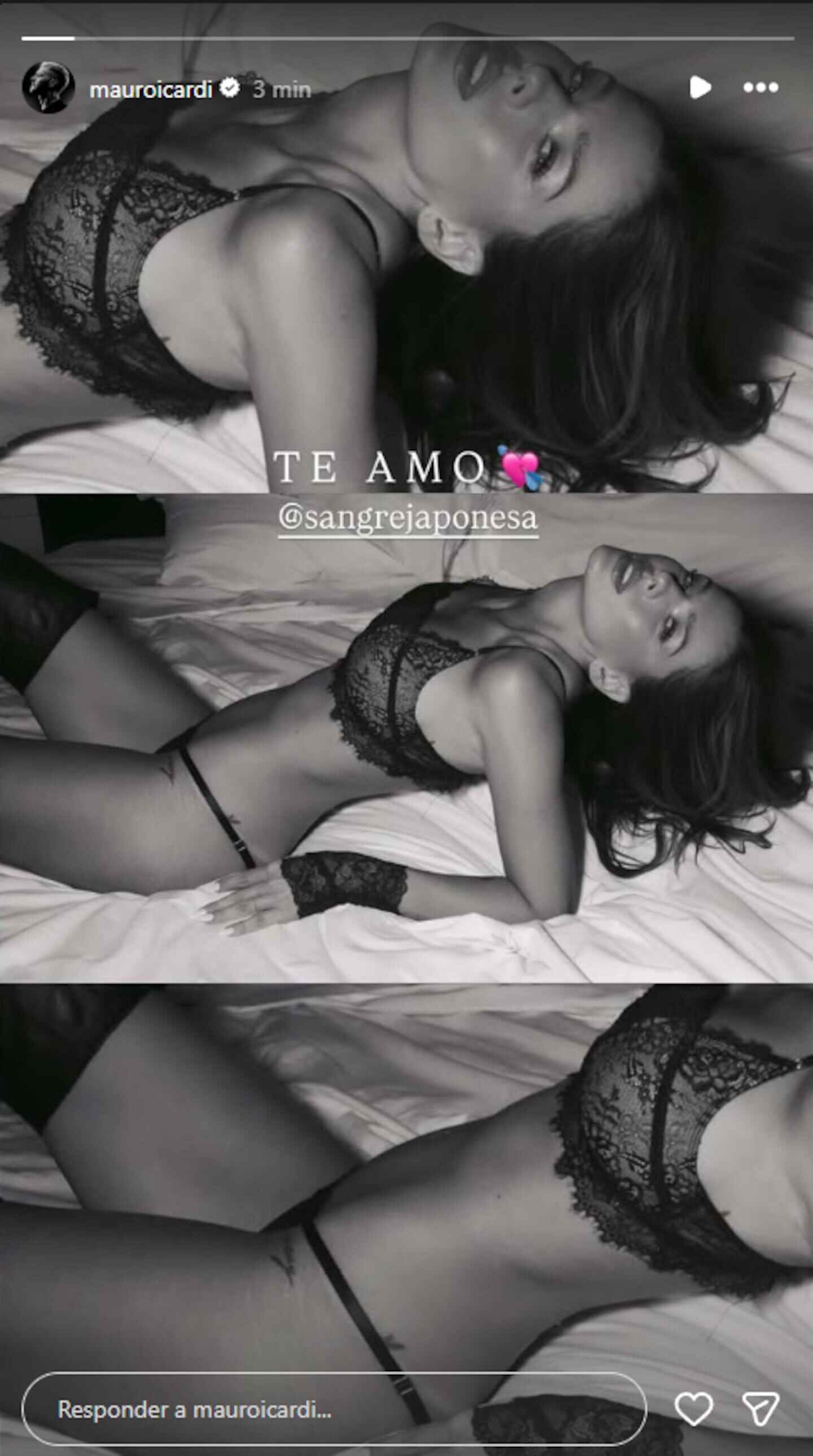 La China Suárez posando en lencería negra en una cama