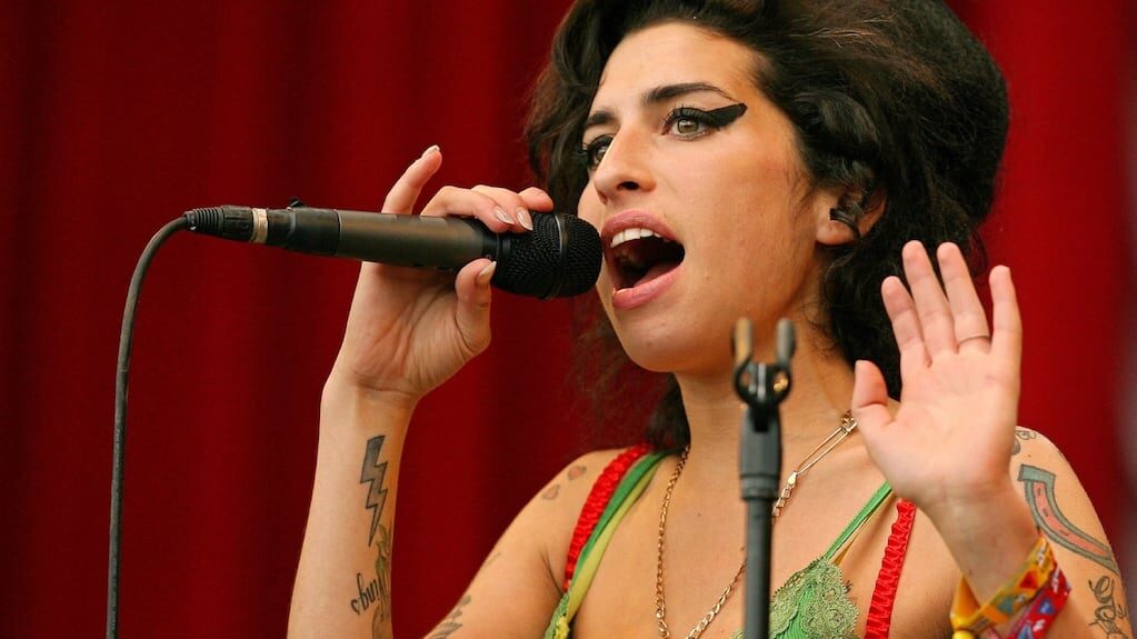 Mitch Winehouse en un evento