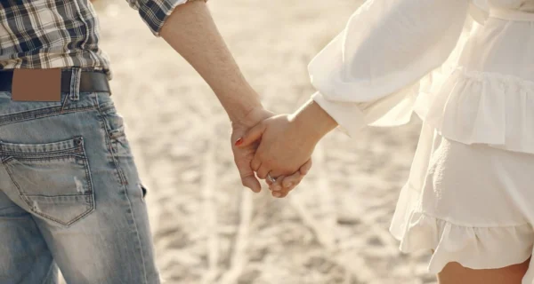 Reflexión sobre el amor y la libertad en un proverbio árabe