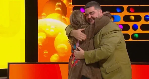 Sabrina ganadora de Ahora Caigo con Darío Barassi