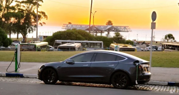 Oficina de Tesla en Buenos Aires