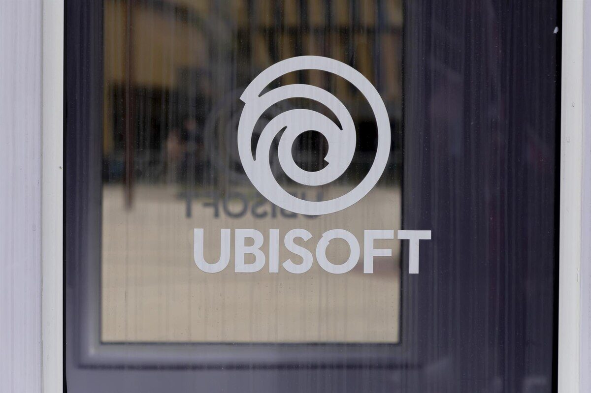 Logo de Ubisoft en la entrada de sus oficinas