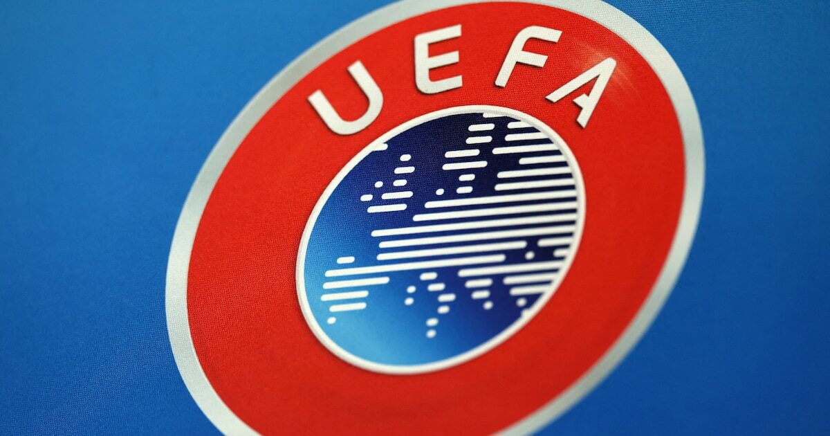 UEFA y FIFA en conflicto