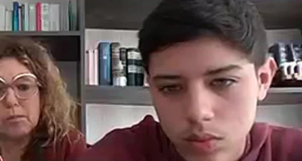 Lucas Ruiz testificando en la fiscalía sobre su madre Lucía Sosa