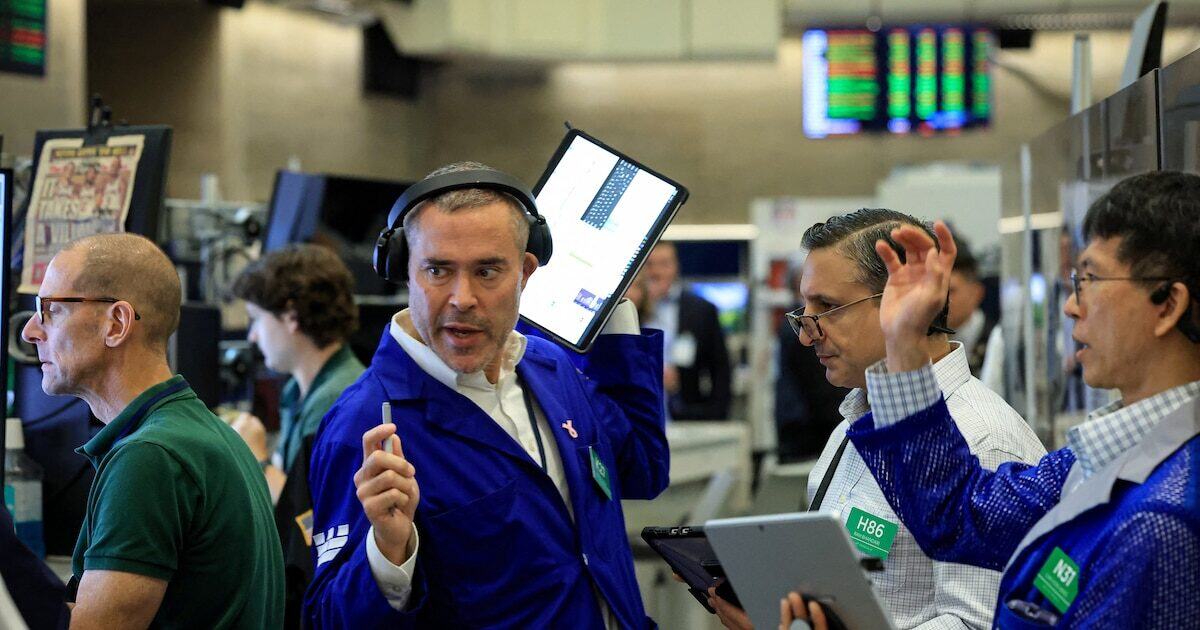Gráfica de la caída de acciones en Wall Street